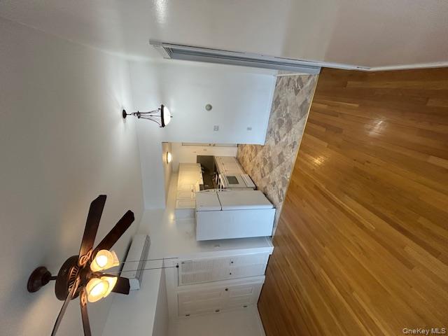 #3 photo, 85 Heling Boulevard, Lindenhurst , NY 11757