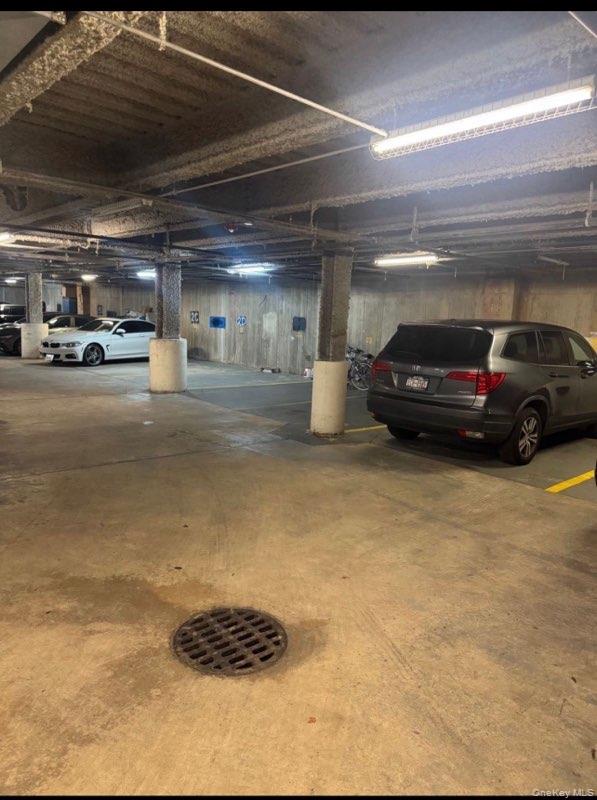 #9 photo, 4 Chelsea Place, מחוז נסאו Great Neck , NY 11021