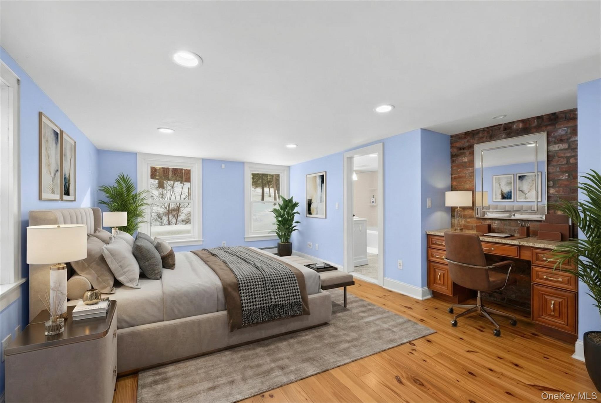 #15 photo, 232 N Country Road, سوفولك Mount Sinai , NY 11766