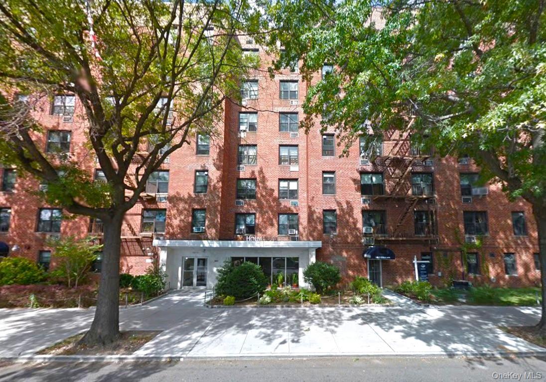 #1 photo, 14015 Holly Avenue, Flushing , NY 11355