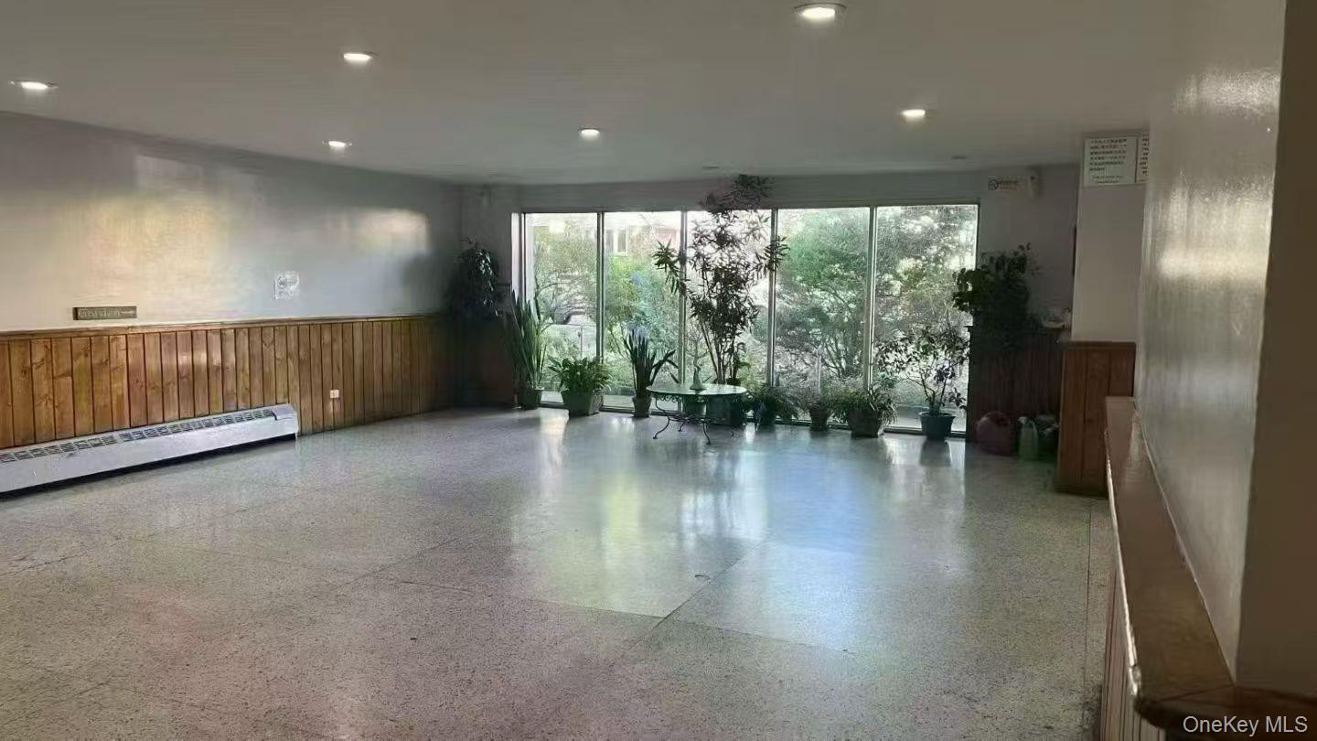 #9 photo, 14015 Holly Avenue, Flushing , NY 11355