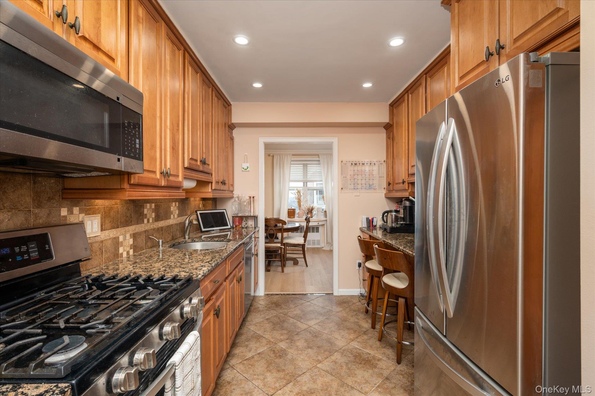 #8 photo, 700 Shore Road, Нассау ‖ Long Beach , NY 11561