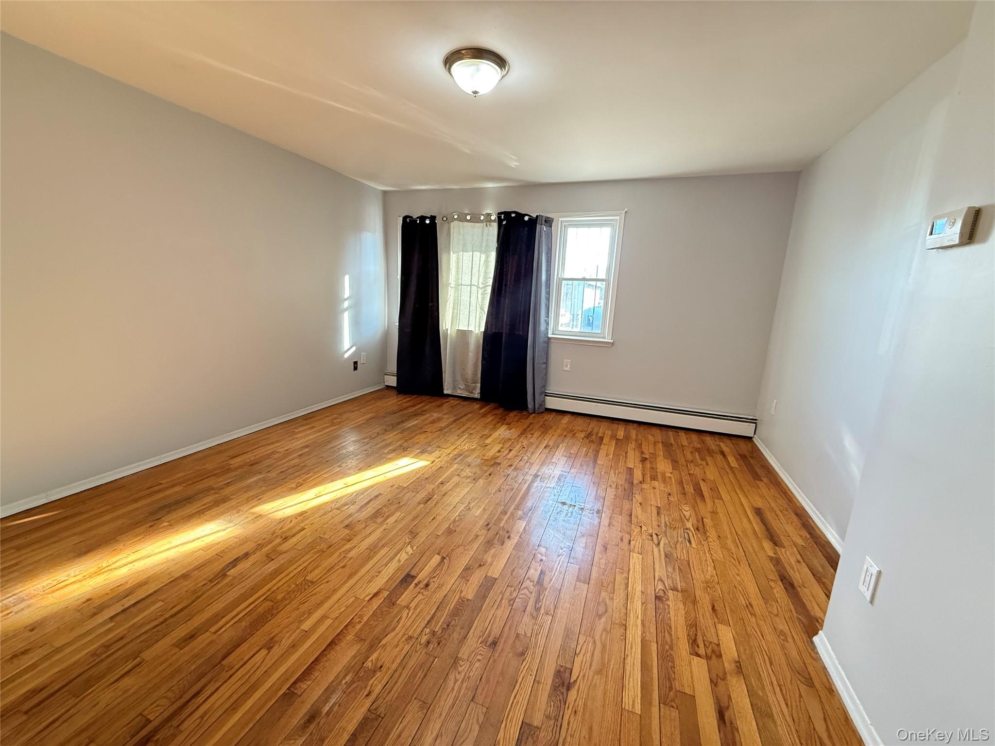 #2 photo, 12415 25th Road, Flushing , NY 11354