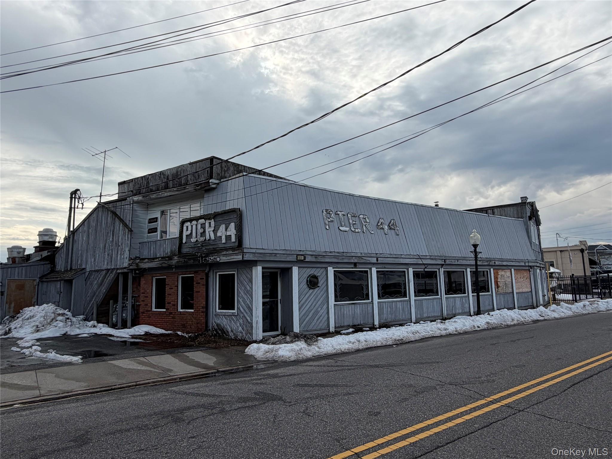 #4 photo, 444 Fire Island Avenue, Babylon , NY 11702