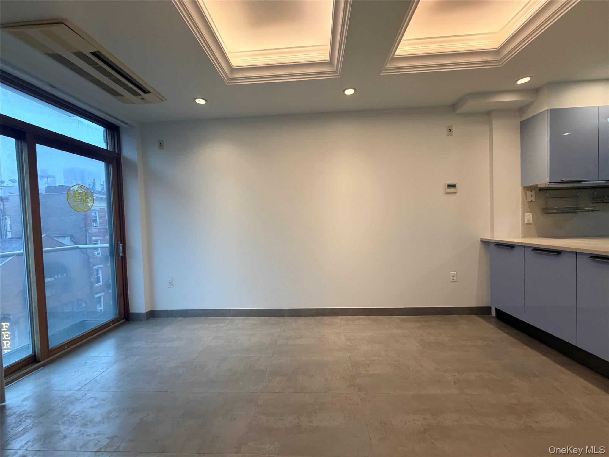 #7 photo, 198 Grand Street, New York (Manhattan) , NY 10013