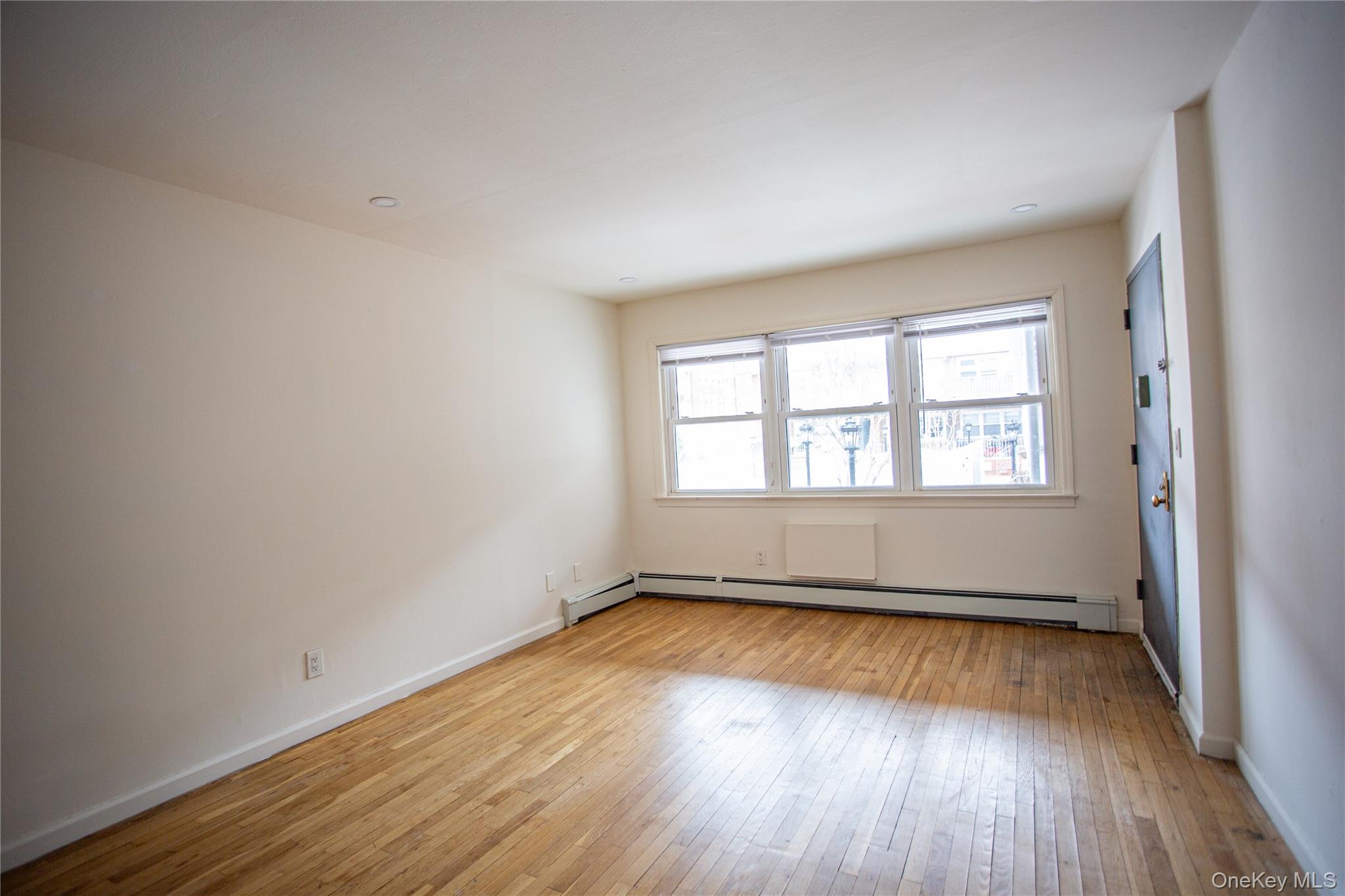 #5 photo, 765 Shore Road, 长岛 Long Beach , NY 11561