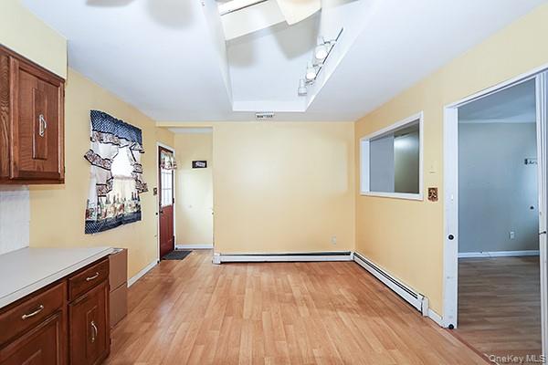 #11 photo, 6 Oakdale Avenue, Selden , NY 11784