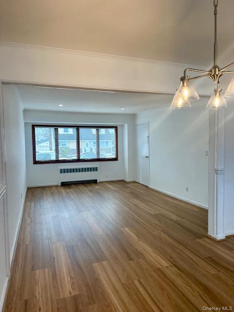 #2 photo, 3861 Peter Street, नासाउ काउंटी Seaford , NY 11783