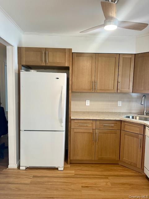 #6 photo, 3861 Peter Street, नासाउ काउंटी Seaford , NY 11783