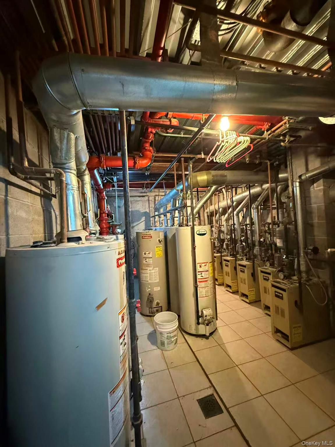 #3 photo, 14205 Cherry Avenue, קווינס Flushing , NY 11355