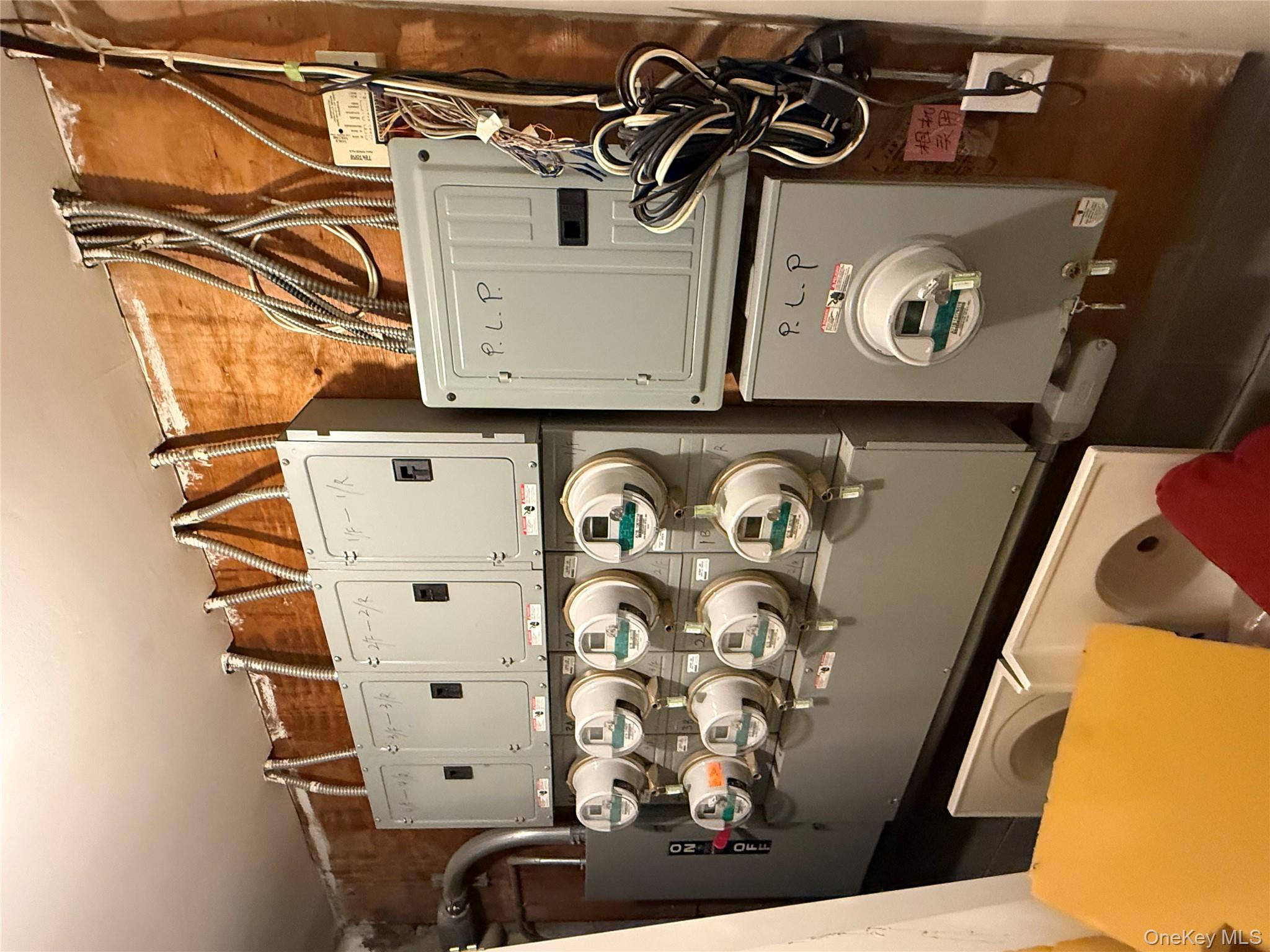 #4 photo, 14205 Cherry Avenue, קווינס Flushing , NY 11355