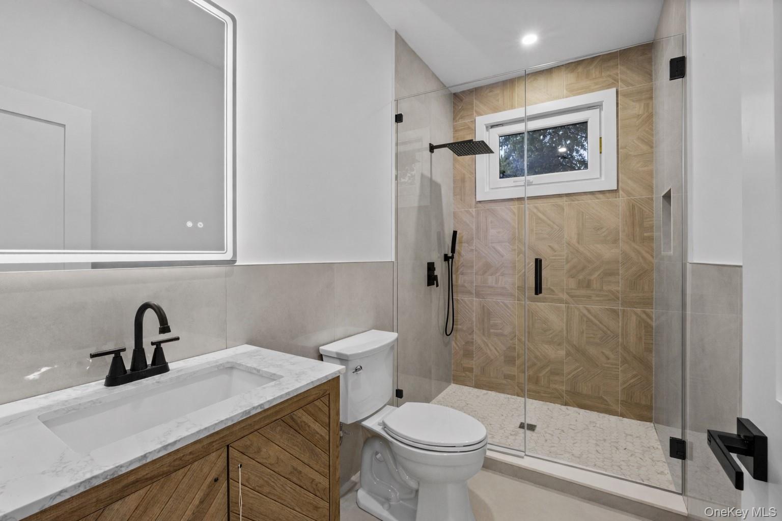 #20 photo, 182 Friends Lane, Нассау ‖ Westbury , NY 11590