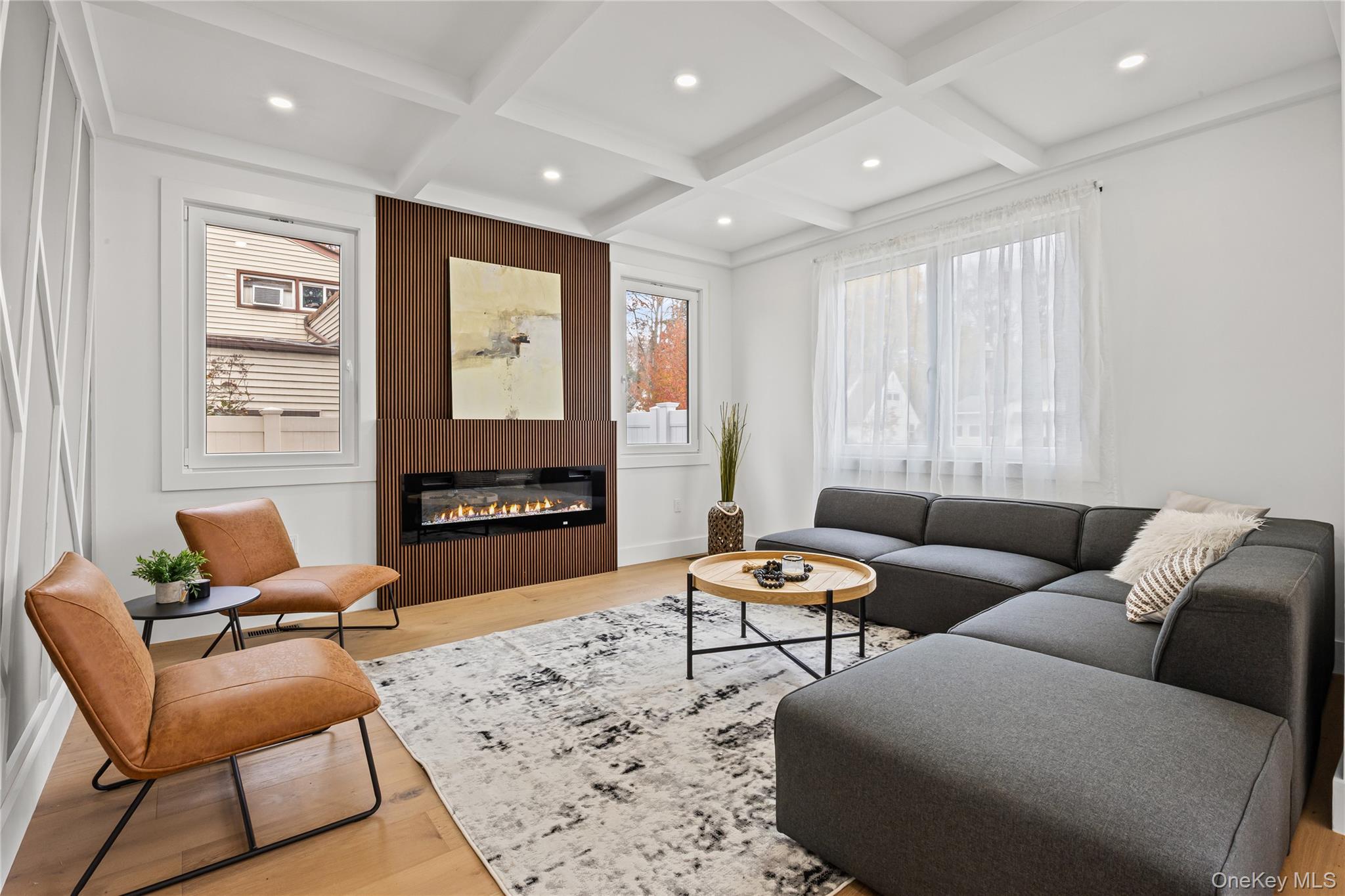 #7 photo, 182 Friends Lane, Нассау ‖ Westbury , NY 11590