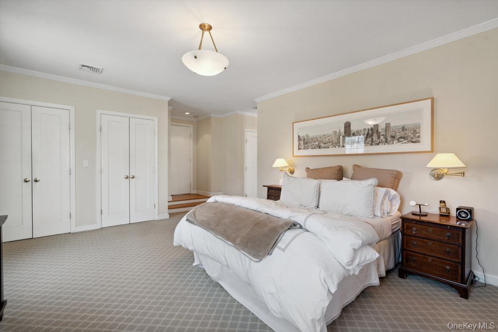 #19 photo, 75 Oakdale Lane, 長島 East Hills , NY 11577