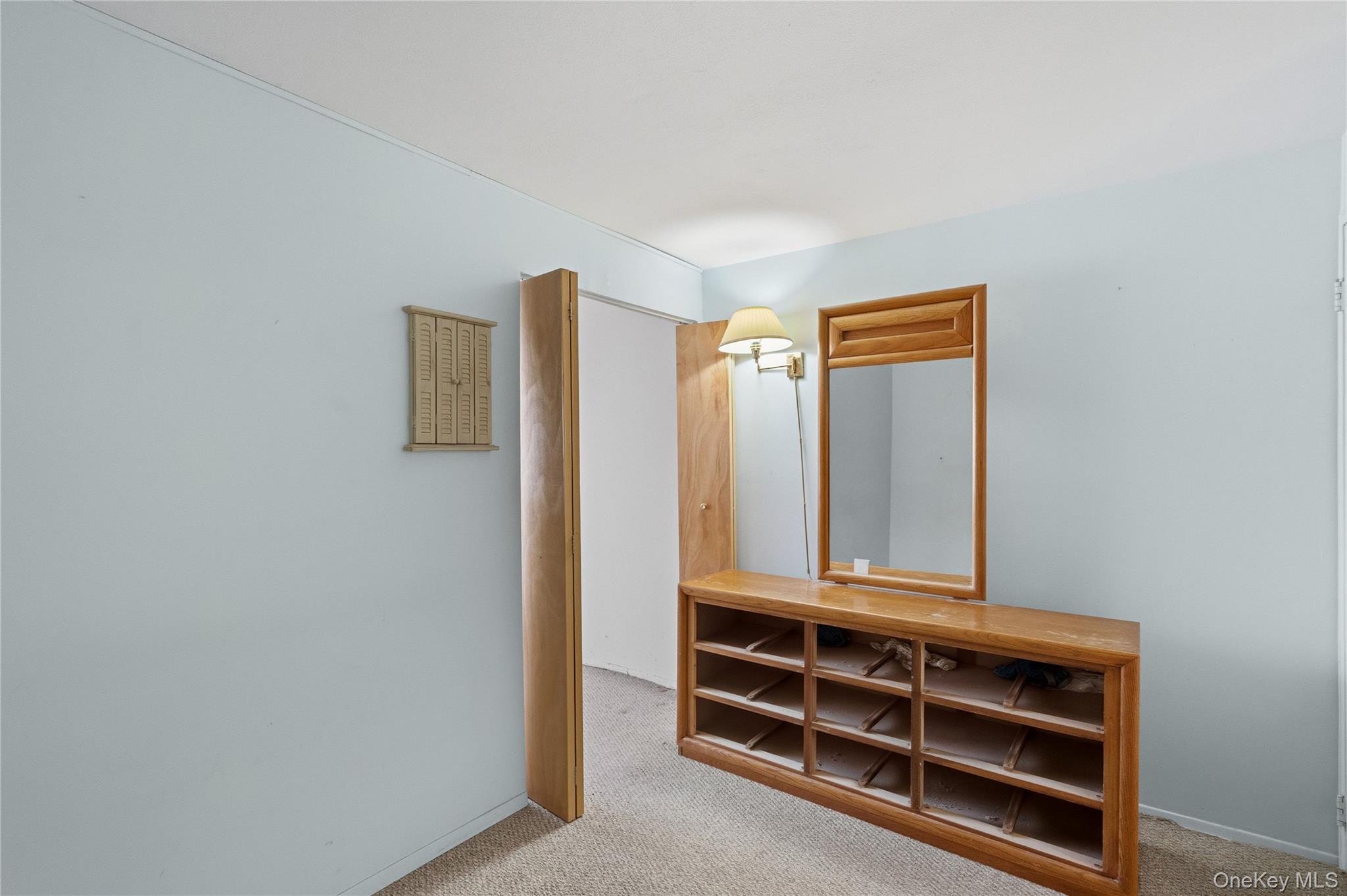 #19 photo, 19 Newbrook, Bay Shore , NY 11706