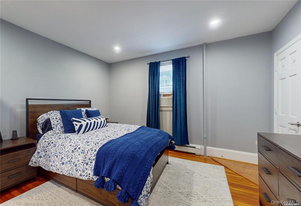 #12 photo, 386 Mulry Lane, Lawrence , NY 11559