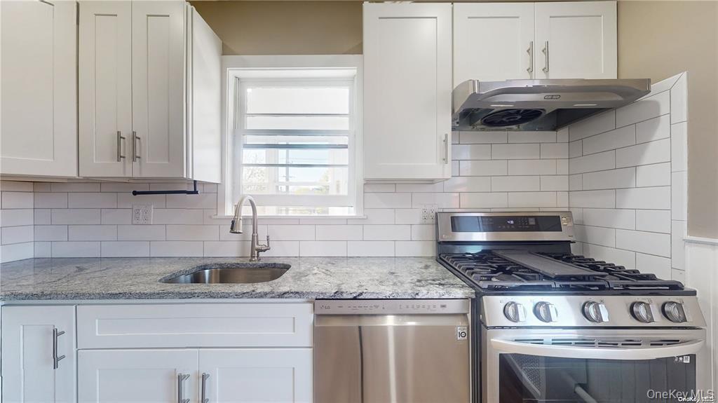 #20 photo, 386 Mulry Lane, Lawrence , NY 11559