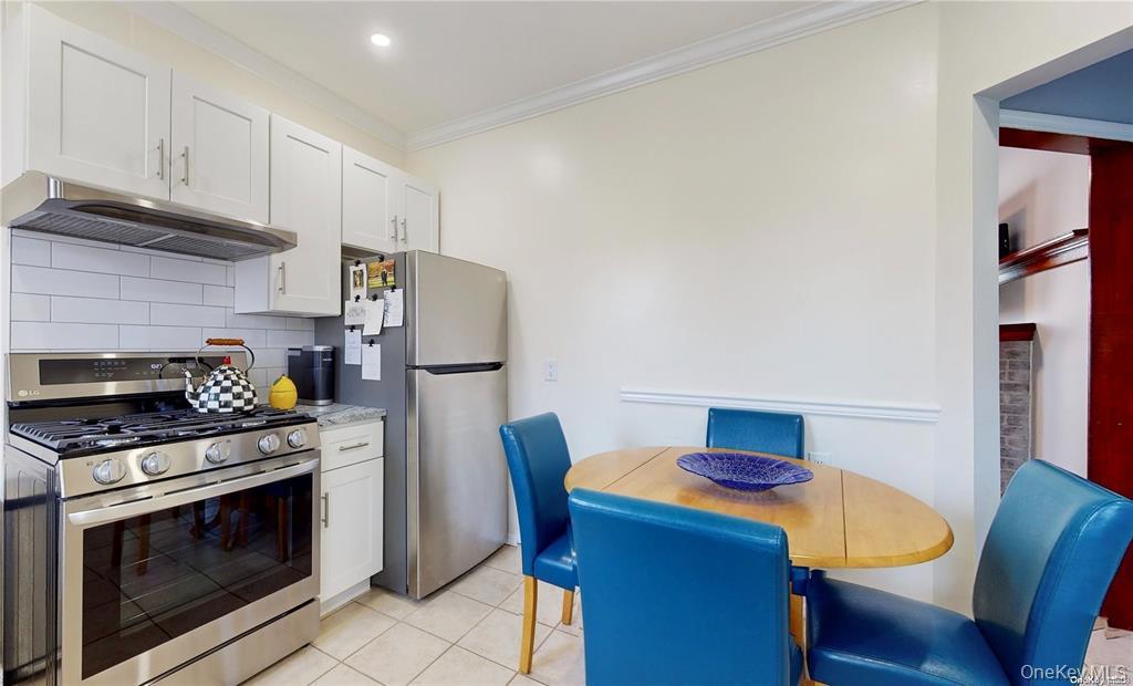 #6 photo, 386 Mulry Lane, Lawrence , NY 11559