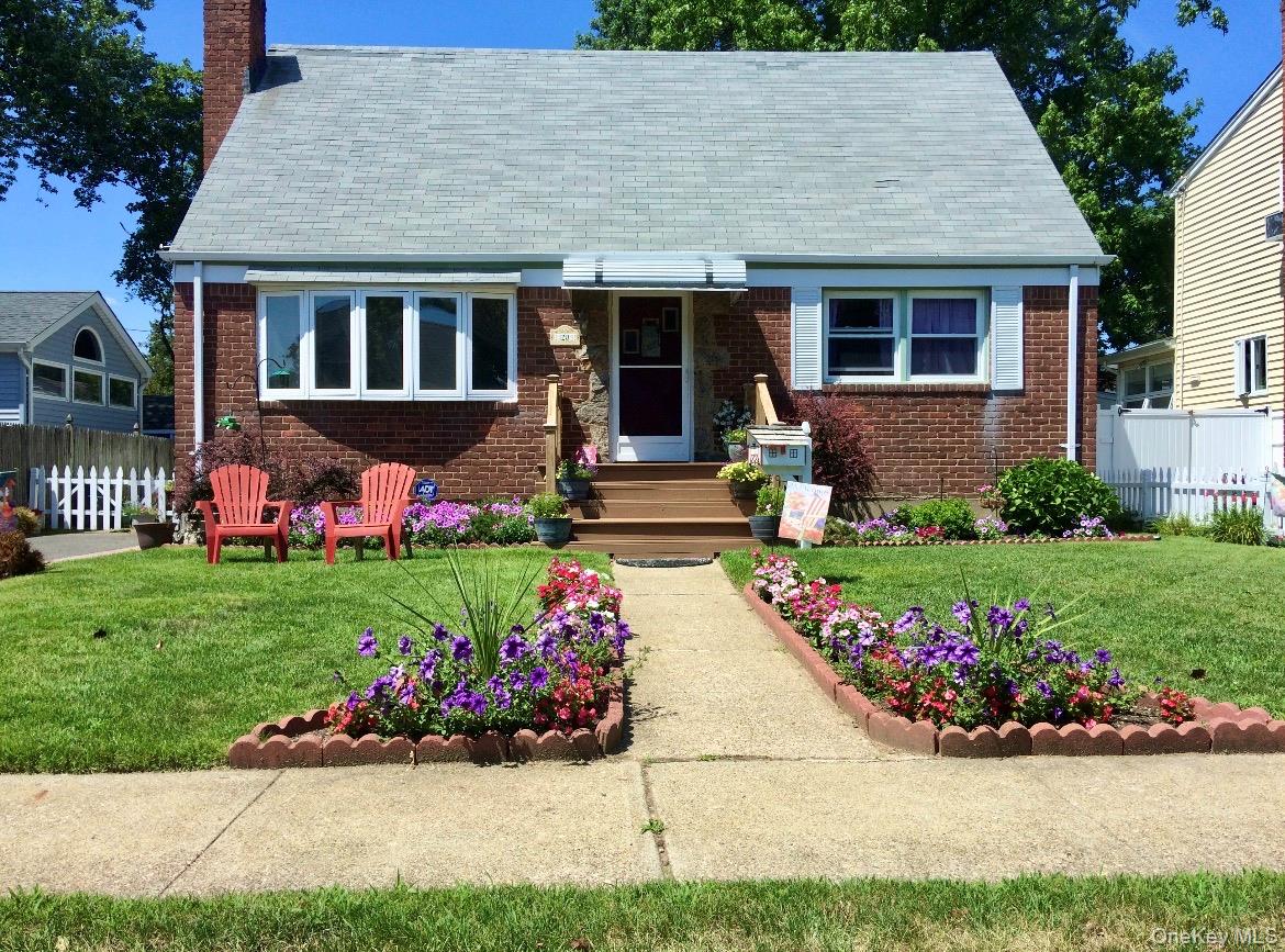 #1 photo, 20 Iris Avenue, North Merrick , NY 11566