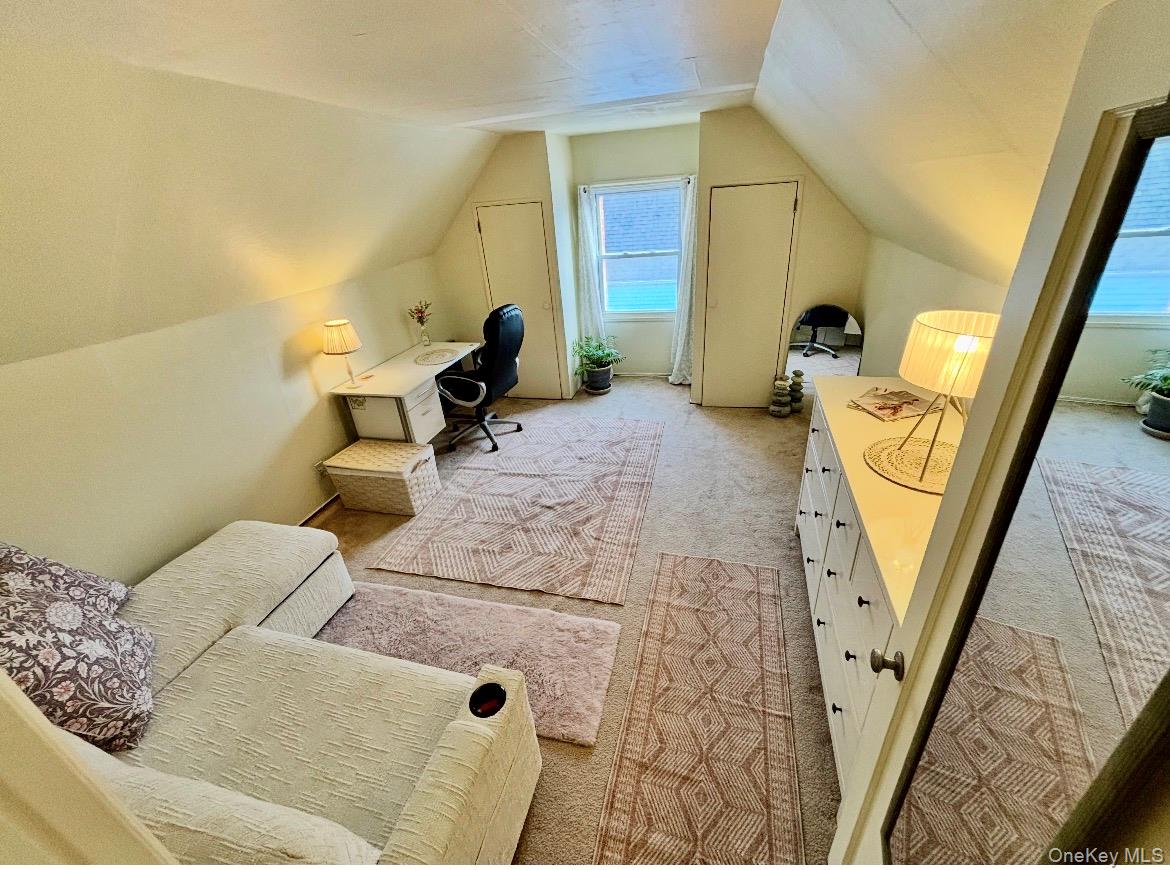 #13 photo, 20 Iris Avenue, 長島 North Merrick , NY 11566