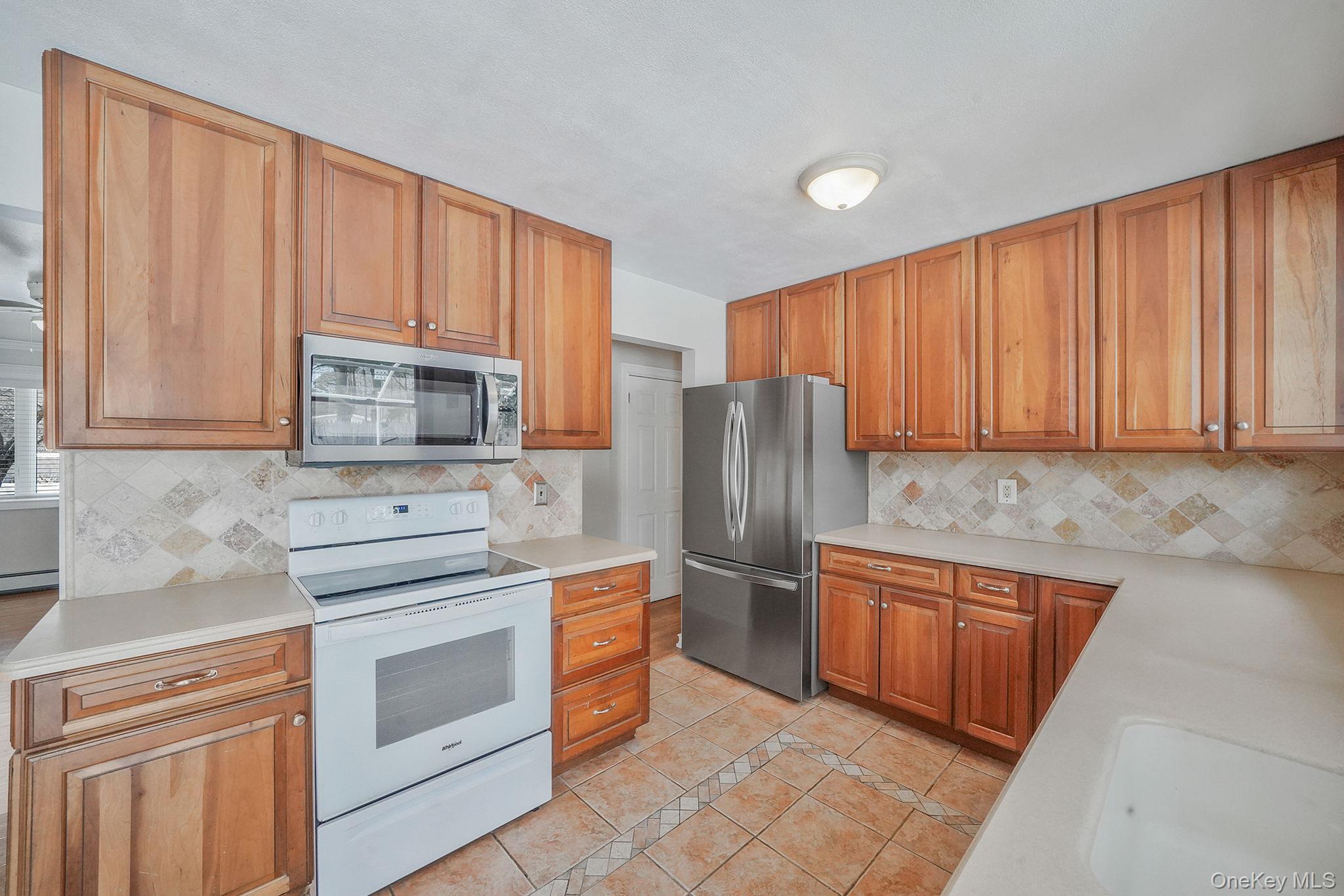 #10 photo, 3 Timber Trail Lane, Medford , NY 11763