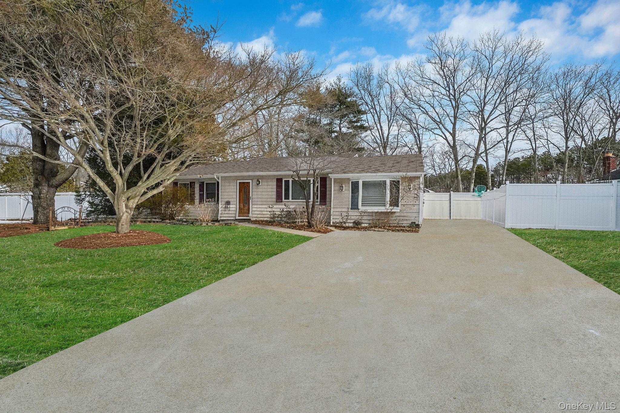 #3 photo, 3 Timber Trail Lane, Medford , NY 11763