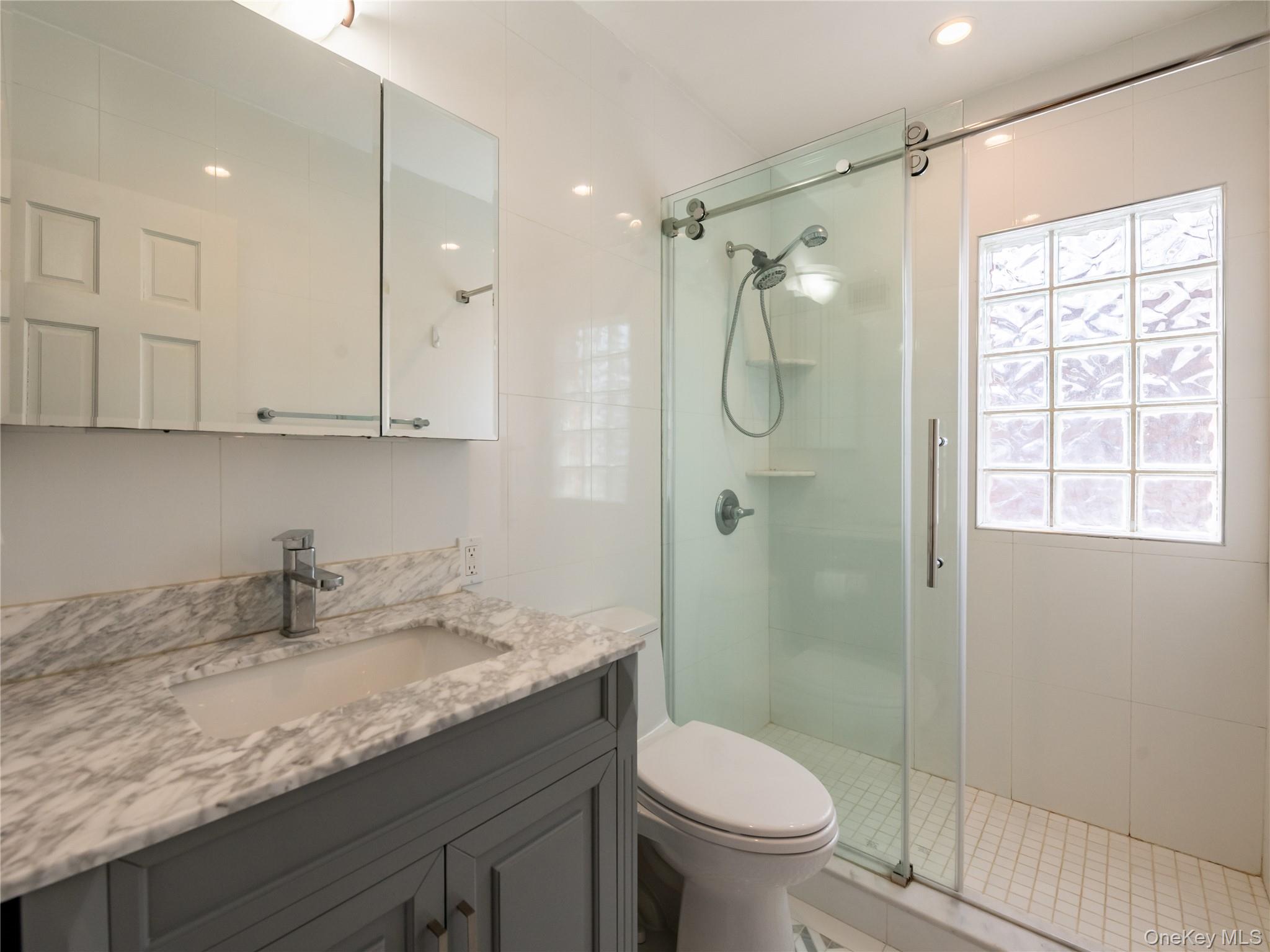 #18 photo, 127 Wooleys Lane, Great Neck , NY 11023