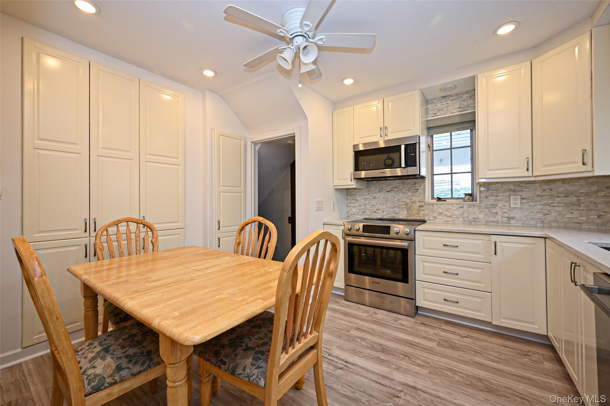 #4 photo, 58-18 213th Street, Bayside , NY 11364