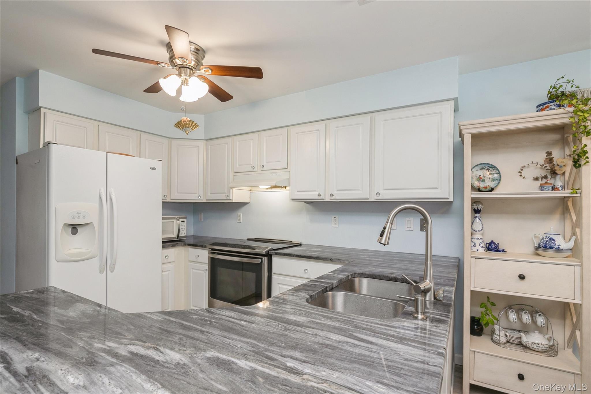 #11 photo, 11 Olive Street, Lake Grove , NY 11755