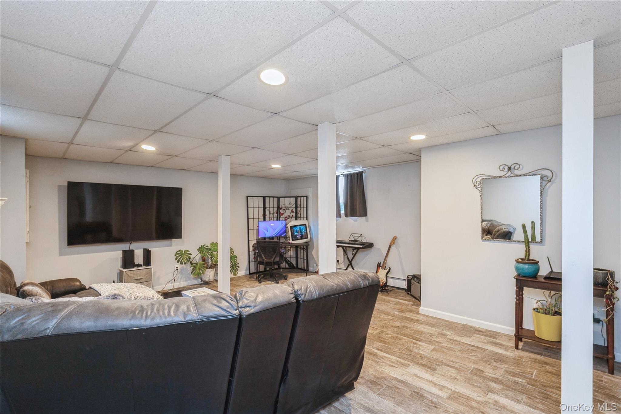 #17 photo, 11 Olive Street, Lake Grove , NY 11755