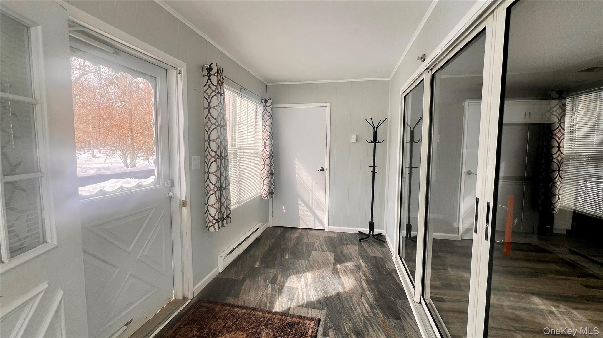 #4 photo, 421 Weymouth Court, Ridge , NY 11961