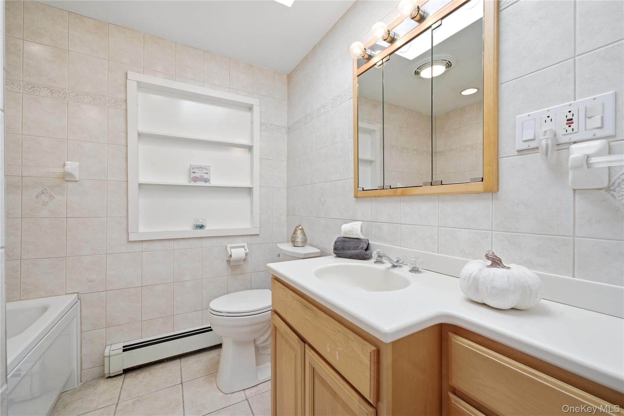 #20 photo, 38 Bradish Lane, 东长岛 Bay Shore , NY 11706