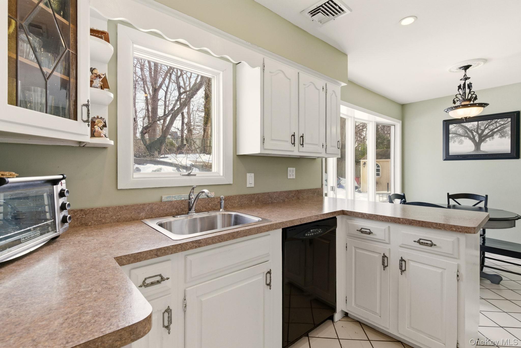 #14 photo, 17 Soundway Drive, Rocky Point , NY 11778