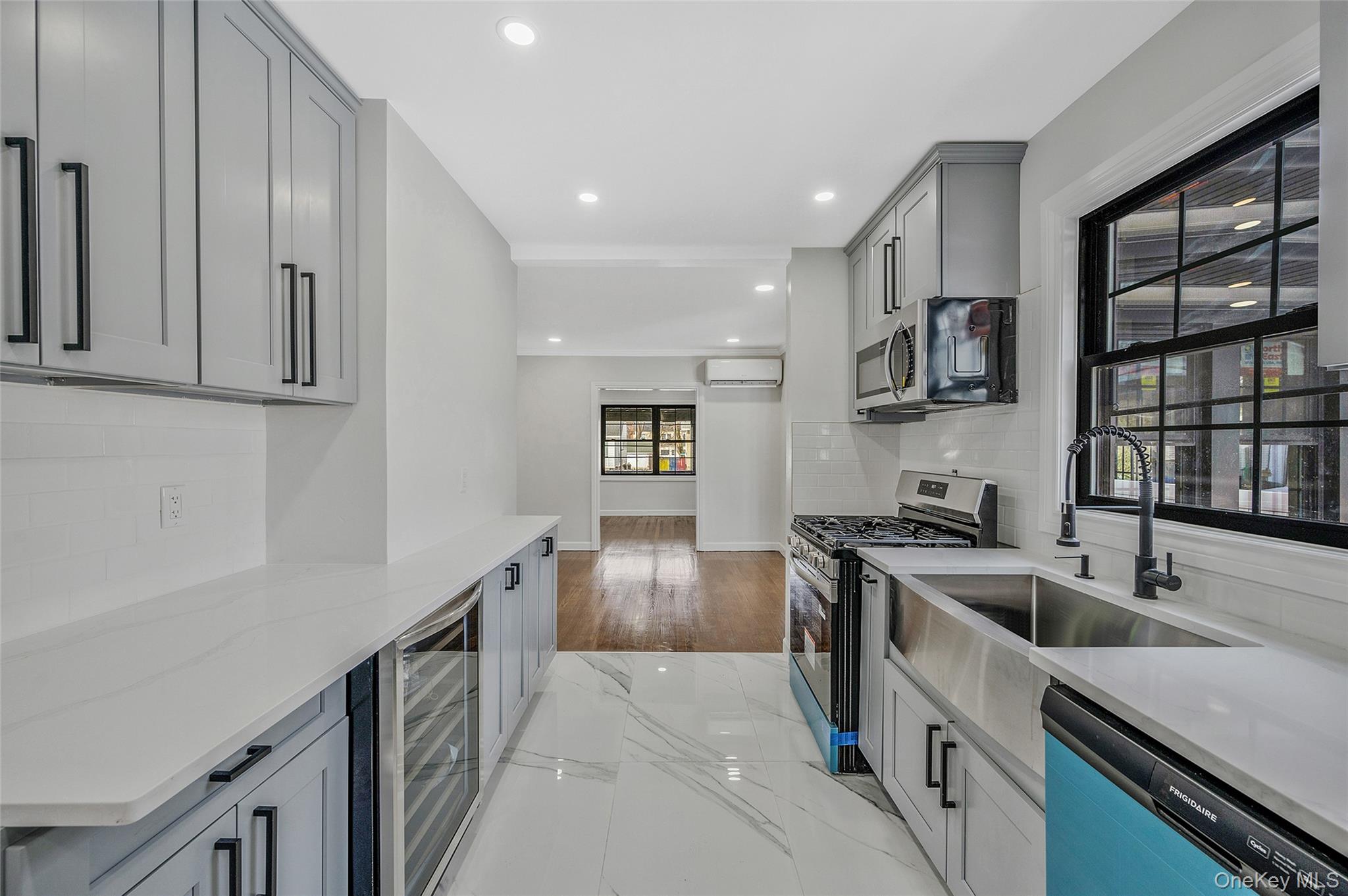 #11 photo, 2357 Rockwood Avenue, Baldwin , NY 11510