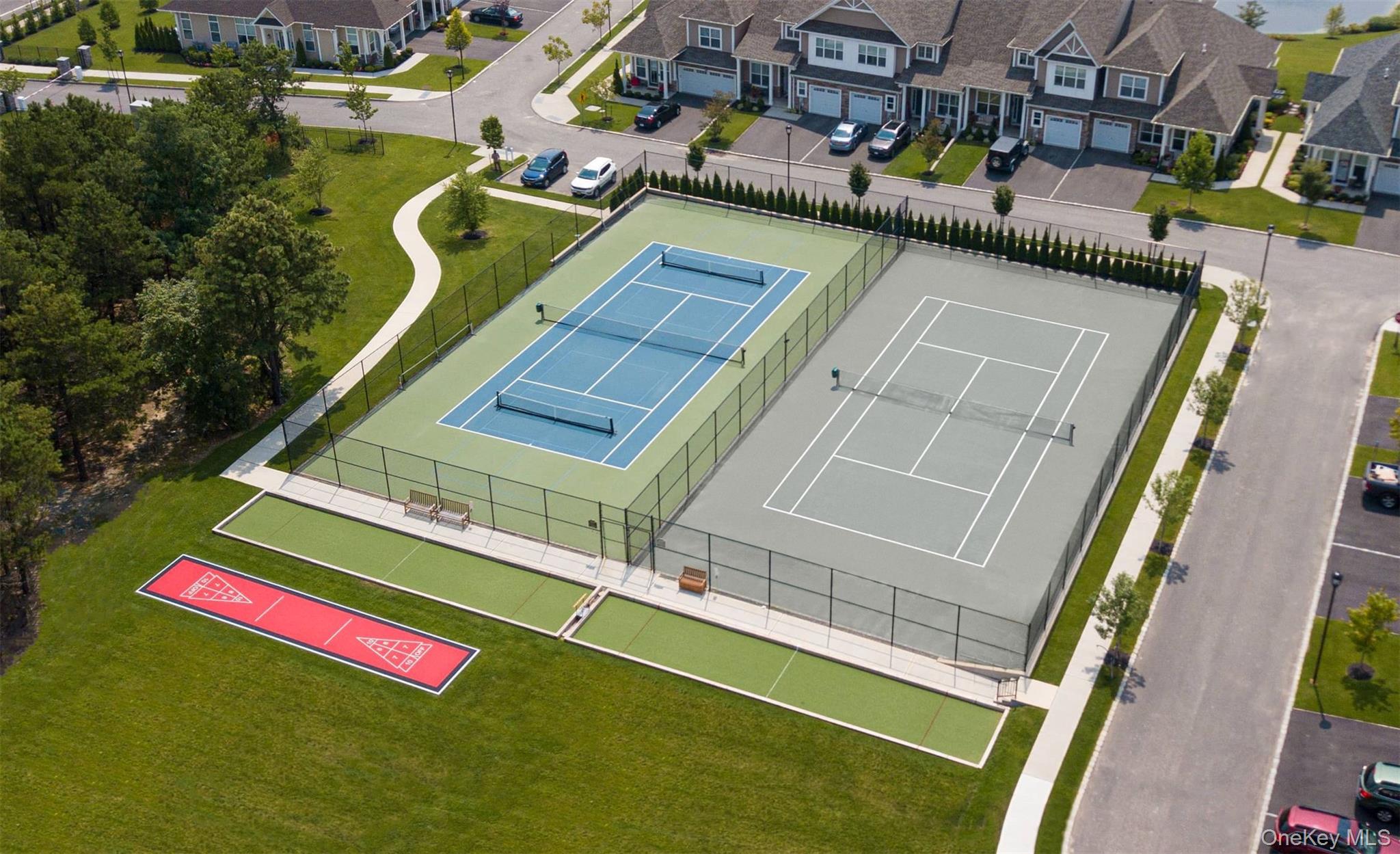 #9 photo, 329 Silver Timber Drive, सफ़ोक काउंटी Yaphank , NY 11980