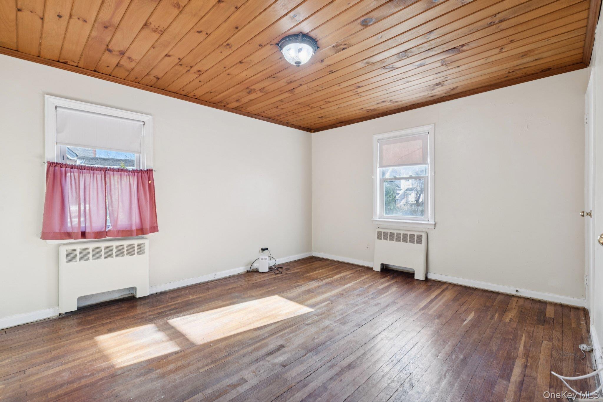 #18 photo, 444 Carnation Avenue, 长岛 Floral Park , NY 11001