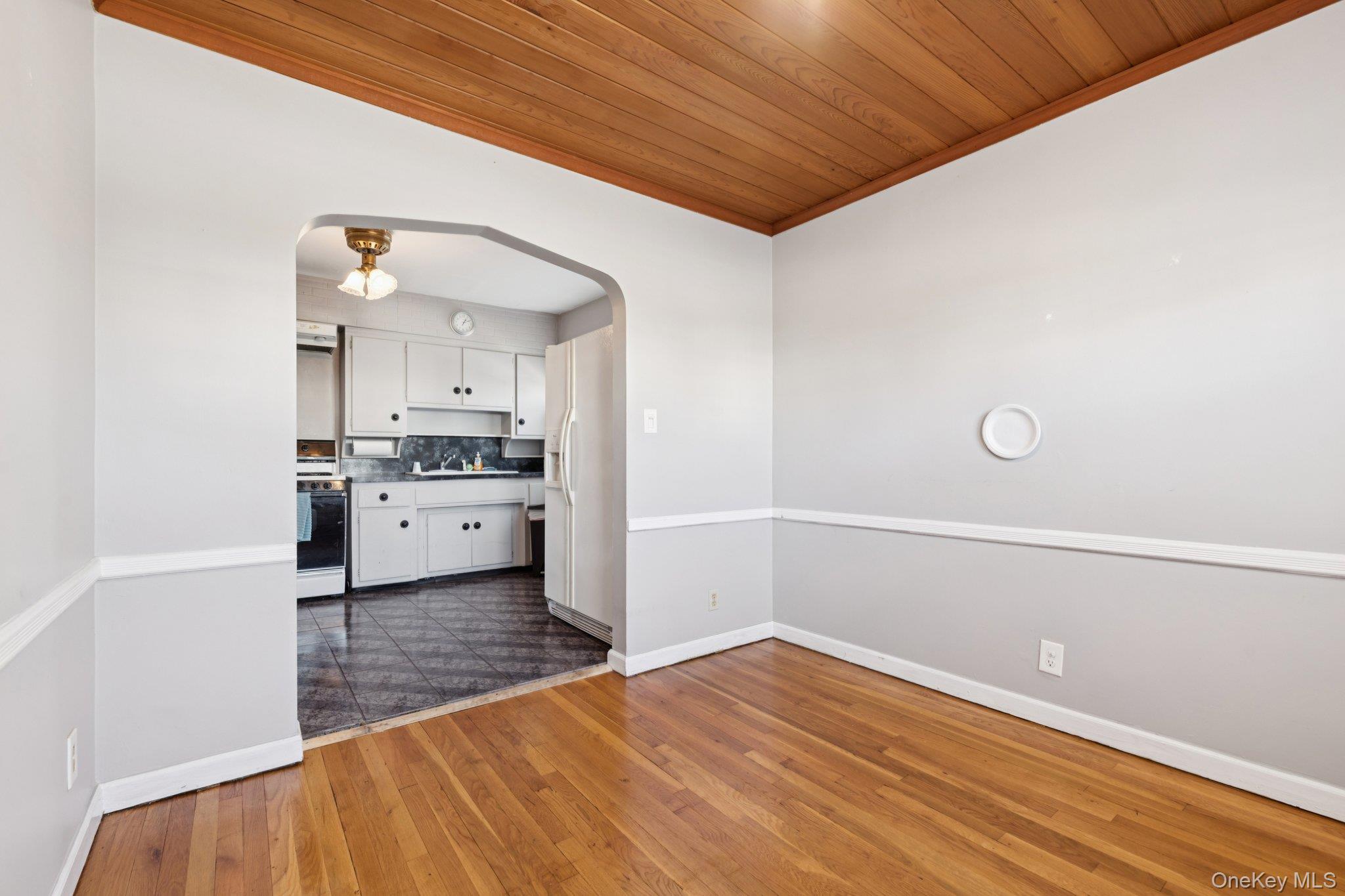 #20 photo, 444 Carnation Avenue, 长岛 Floral Park , NY 11001