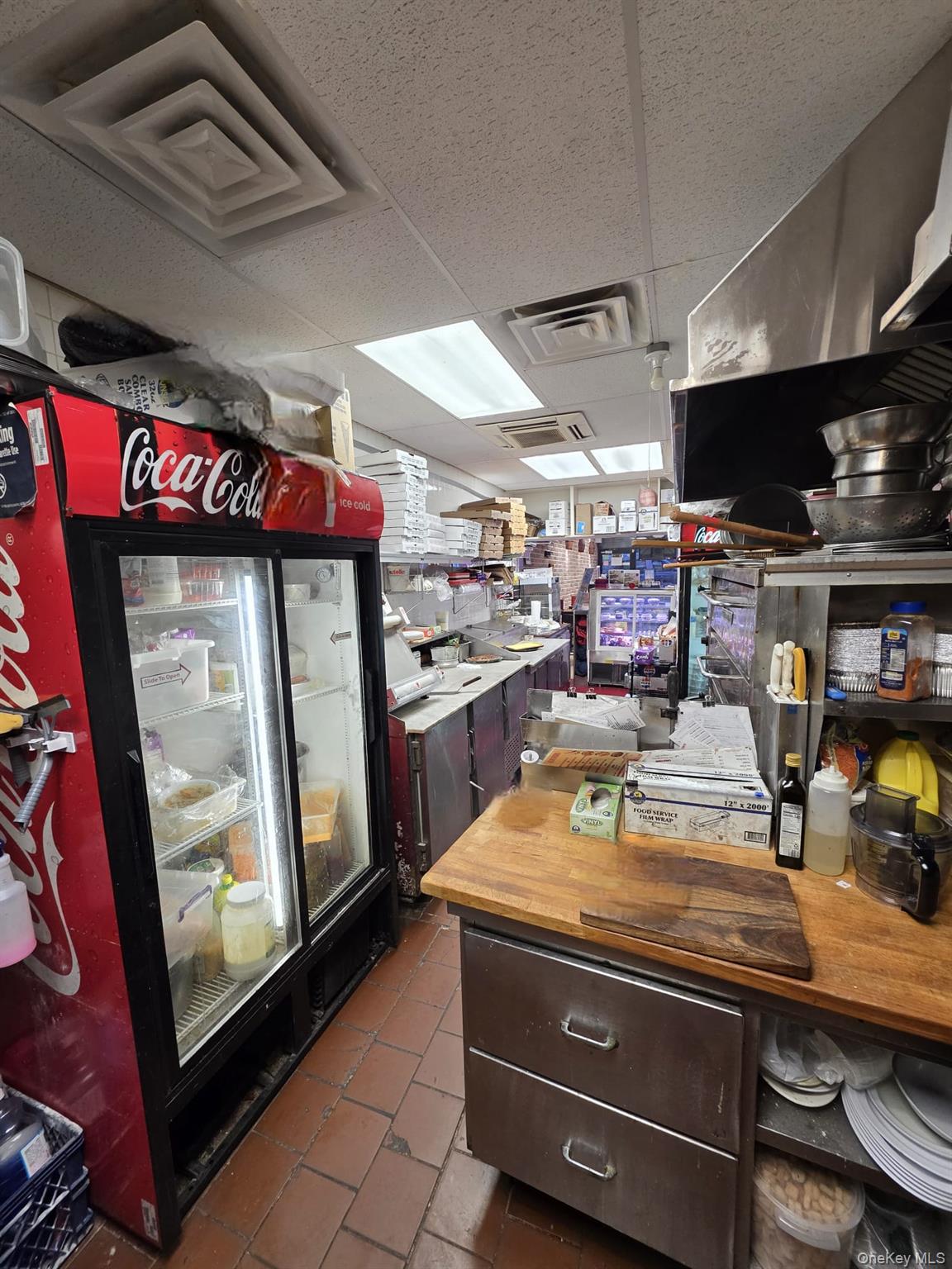 #7 photo, 1809 Williamsbridge, Bronx , NY 10461