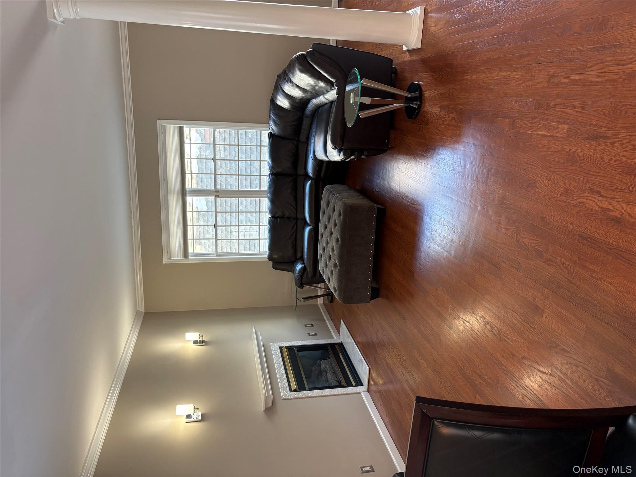 #2 photo, 18 Lakeside Drive, Valhalla , NY 10595