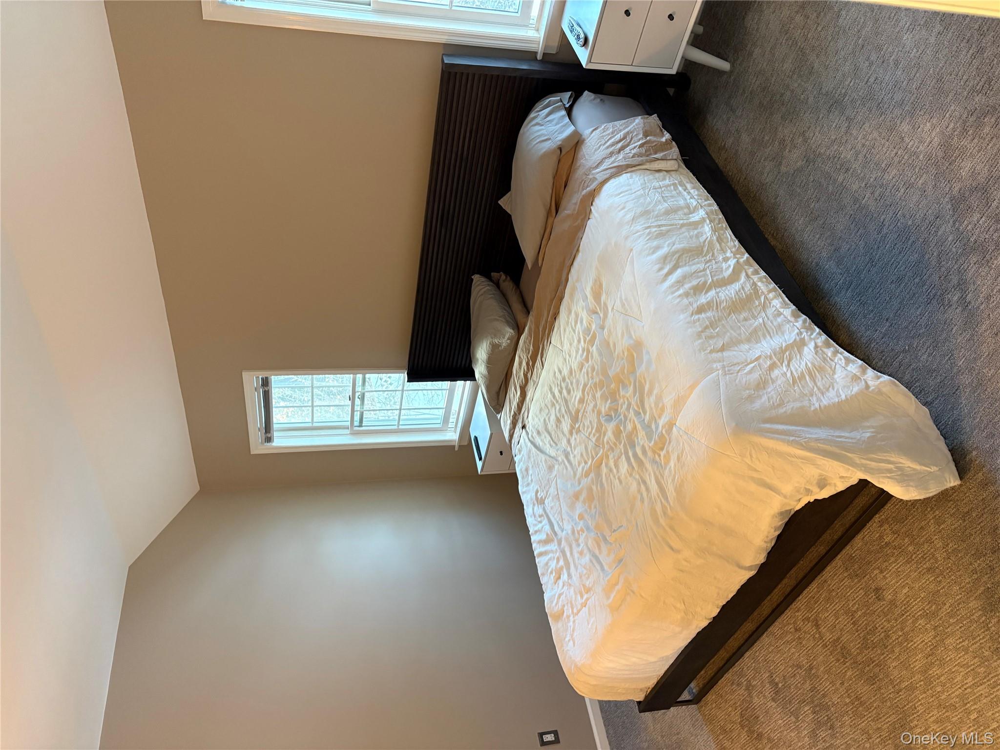 #20 photo, 18 Lakeside Drive, Valhalla , NY 10595