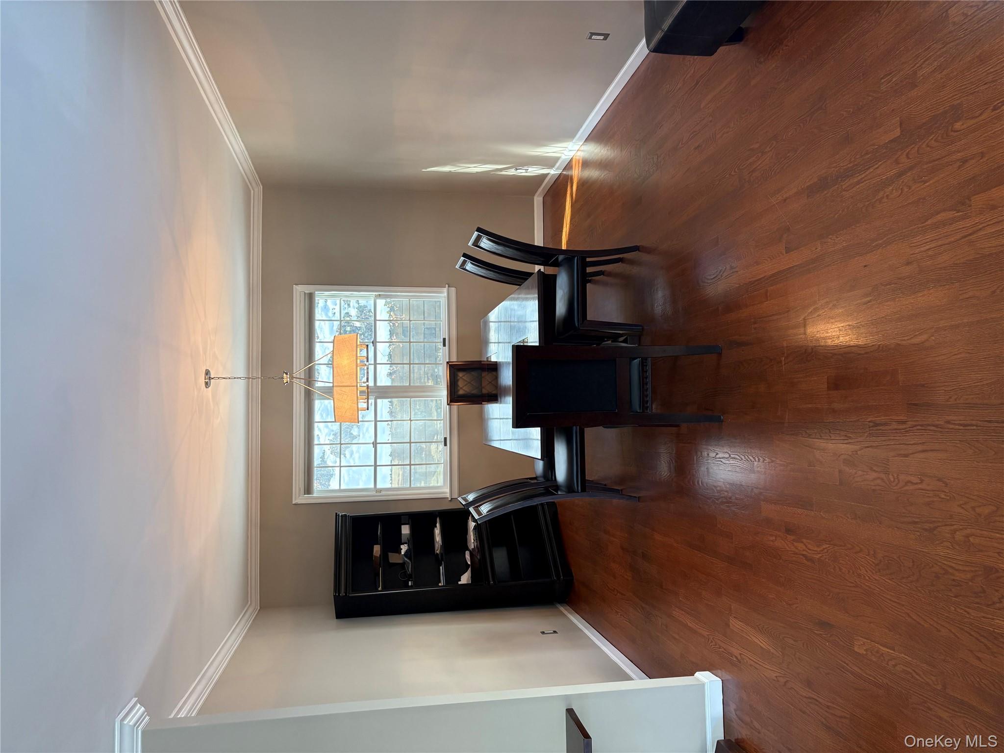 #5 photo, 18 Lakeside Drive, Valhalla , NY 10595