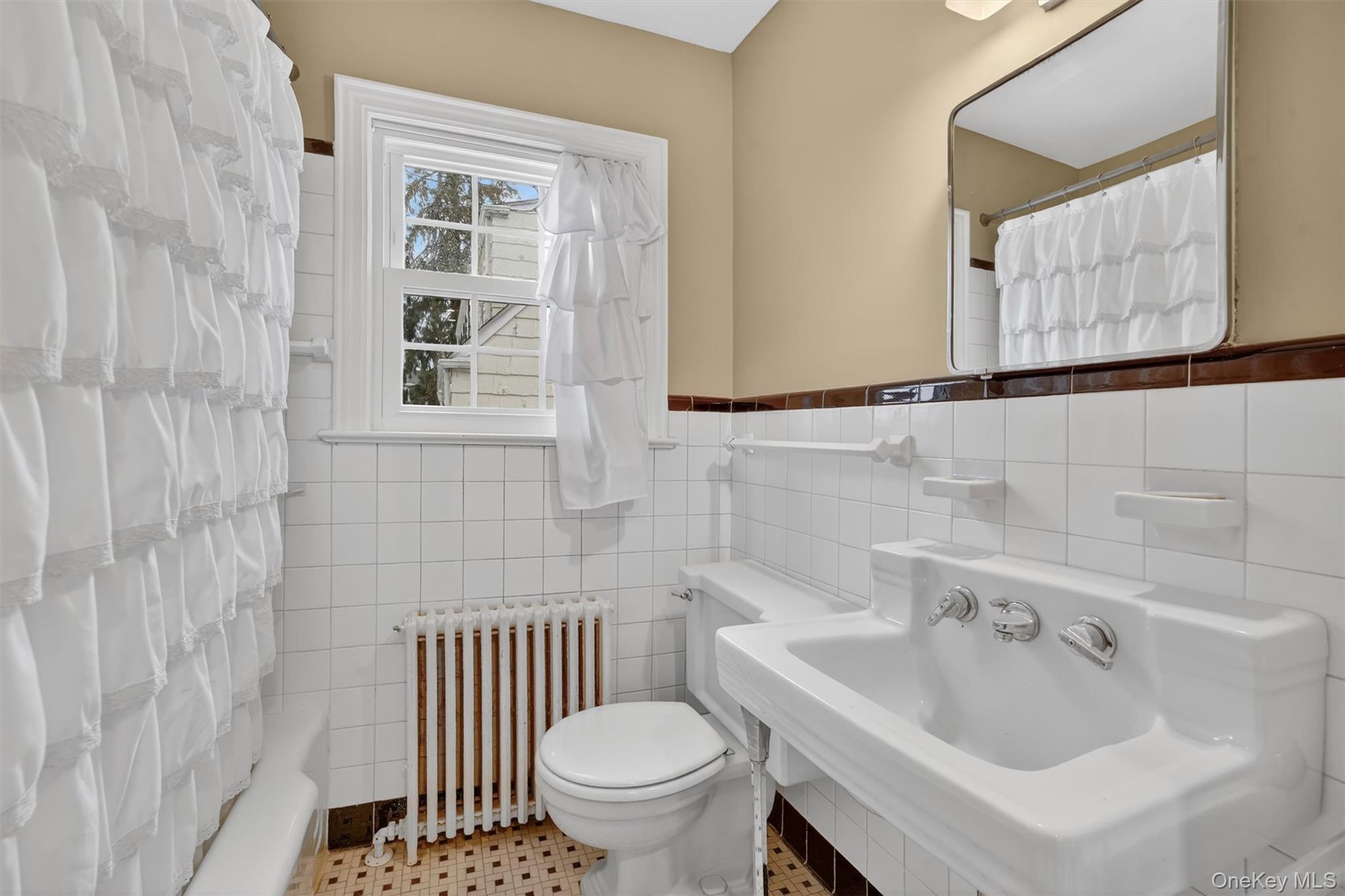 #16 photo, 30 Argyle Road, Rye Brook , NY 10573