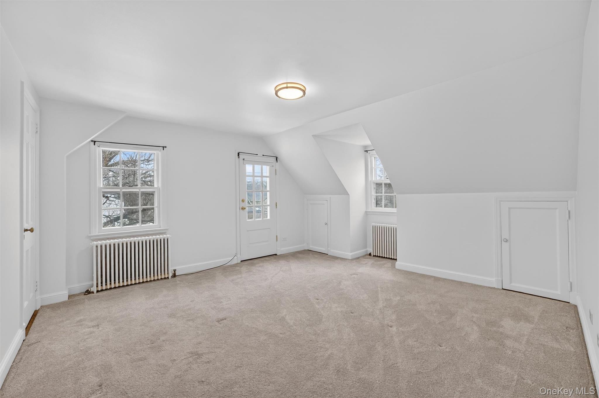 #18 photo, 30 Argyle Road, Rye Brook , NY 10573