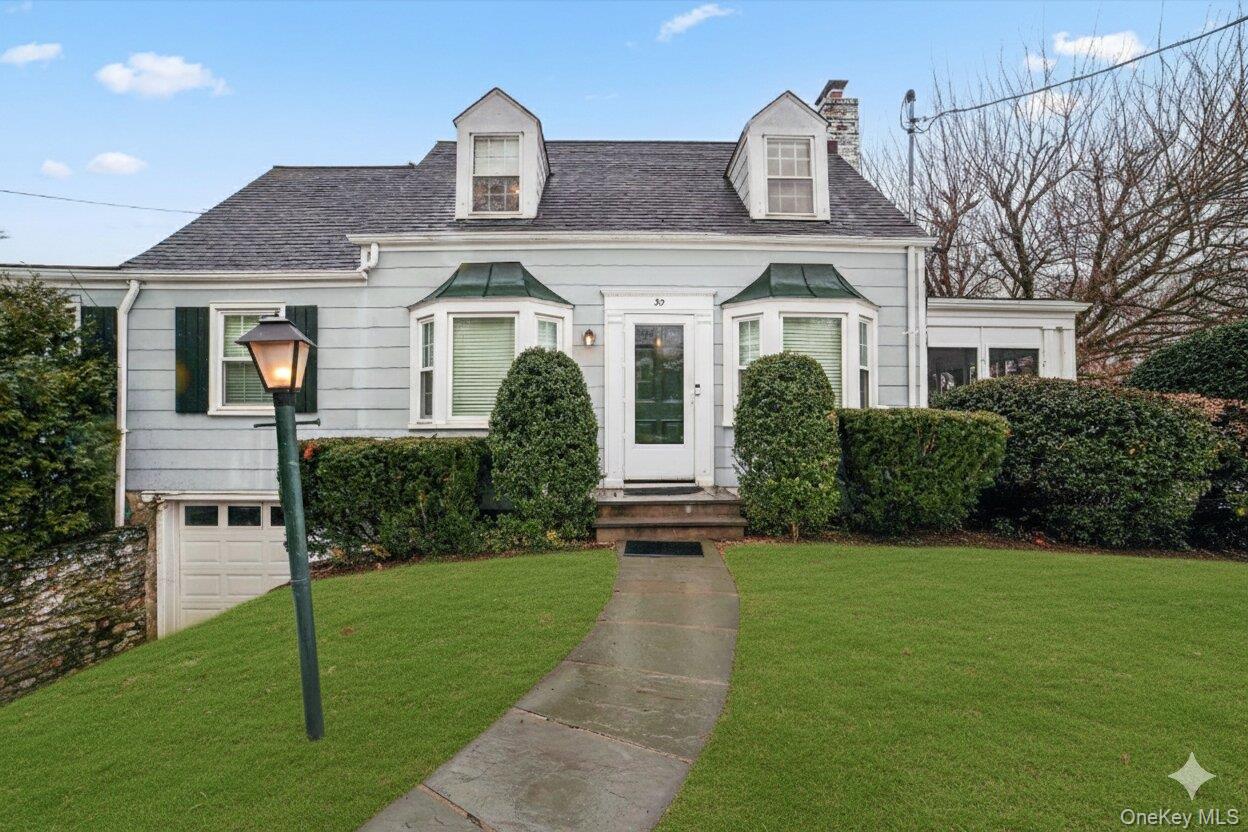 #2 photo, 30 Argyle Road, Rye Brook , NY 10573