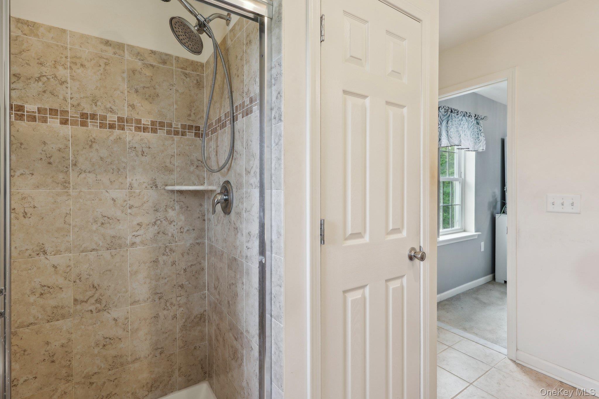 #14 photo, 3105 Betsy Ross Ridge, New Windsor , NY 12553