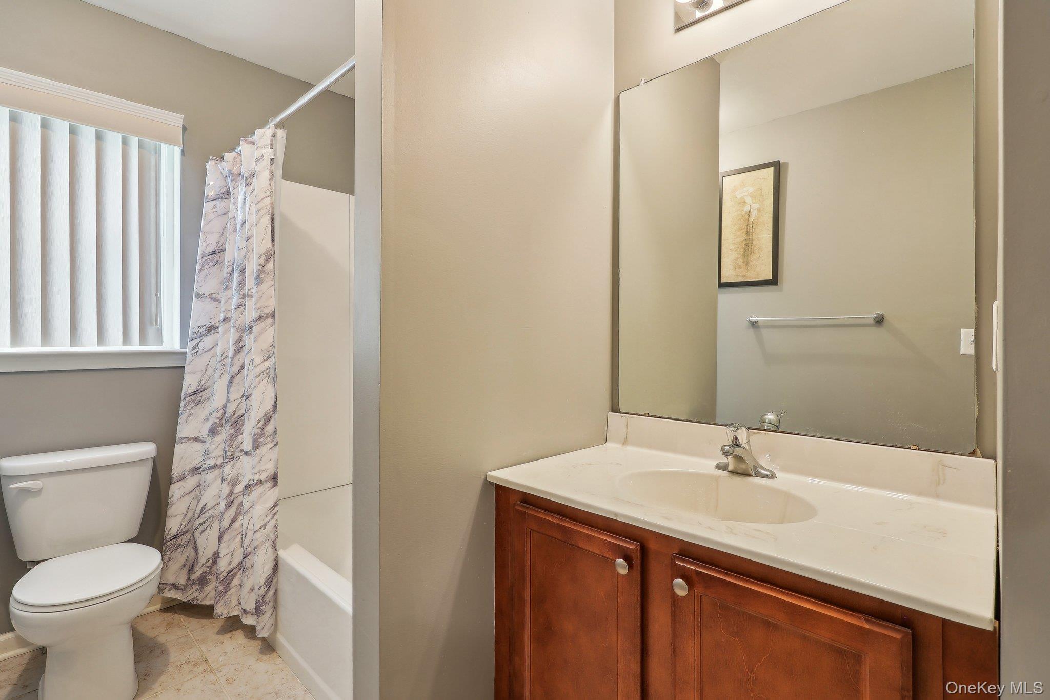 #17 photo, 3105 Betsy Ross Ridge, New Windsor , NY 12553