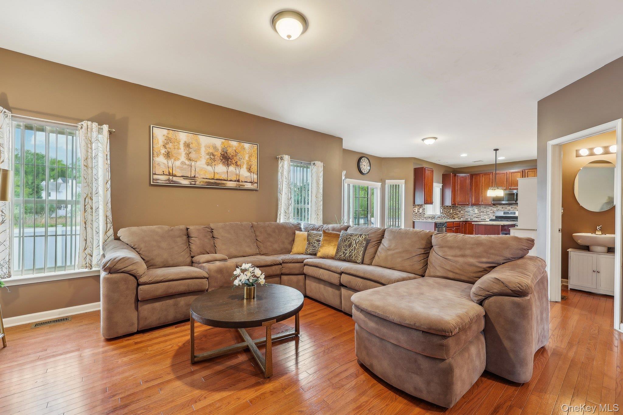 #9 photo, 3105 Betsy Ross Ridge, New Windsor , NY 12553