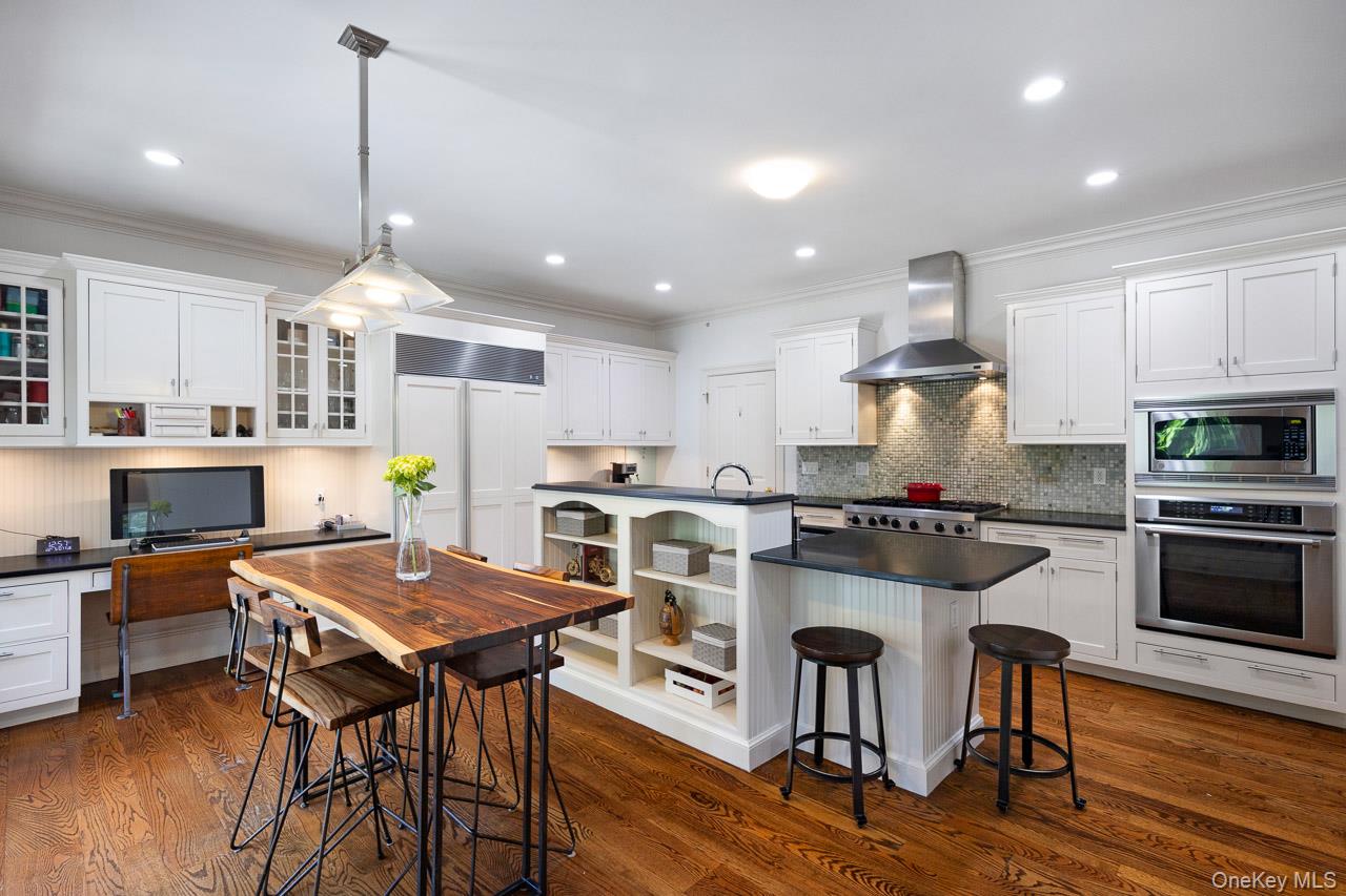 #6 photo, 11 School Lane, Scarsdale , NY 10583