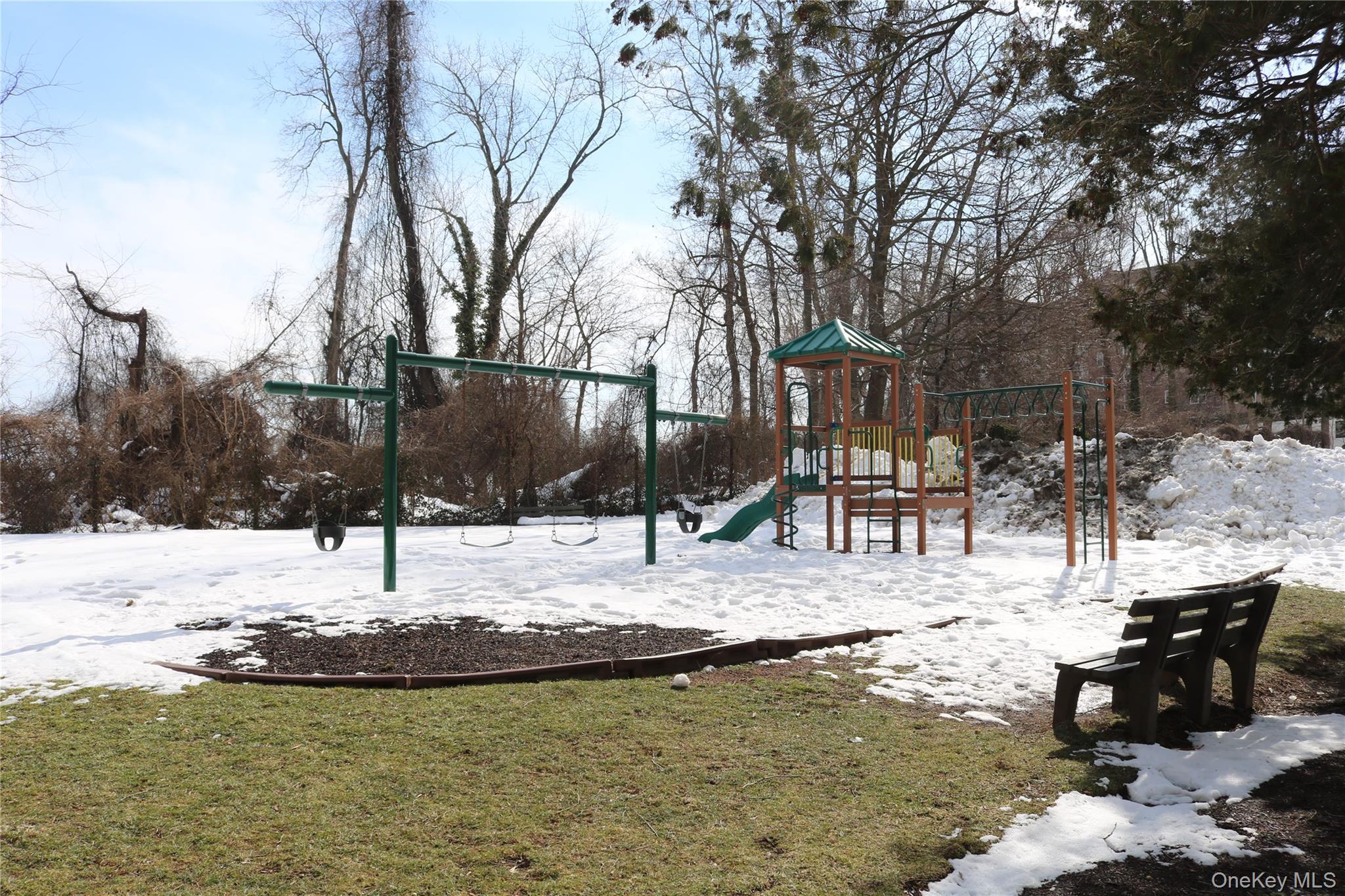 #14 photo, 1273 North Avenue, New Rochelle , NY 10804