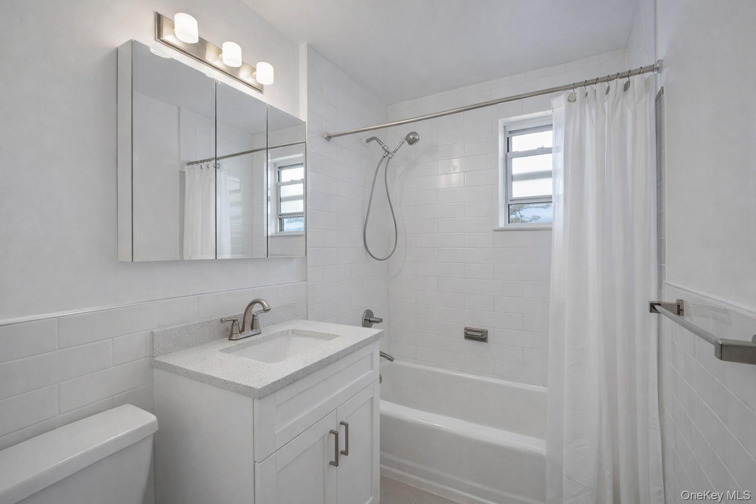 #12 photo, 4 Bryant Crescent, 뉴욕주 White Plains , NY 10605